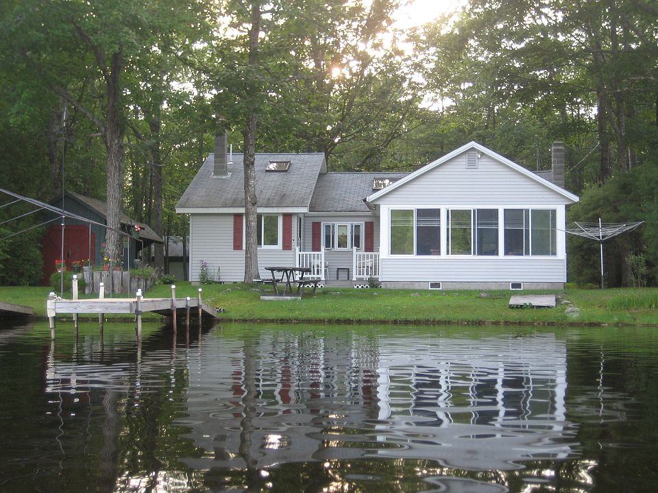 Lake Living