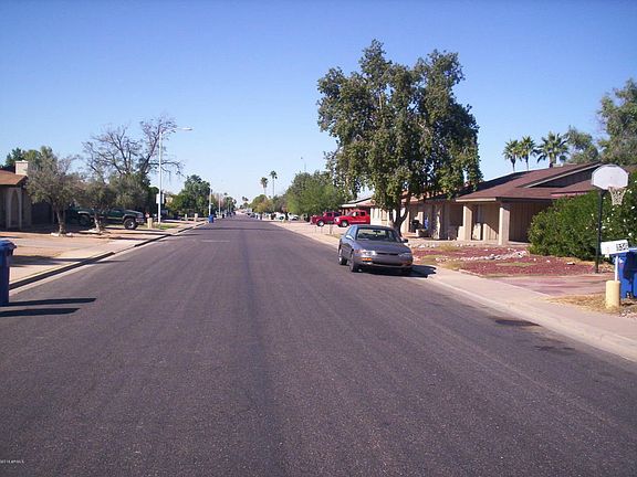 3rd image of 844 E Garnet Ave