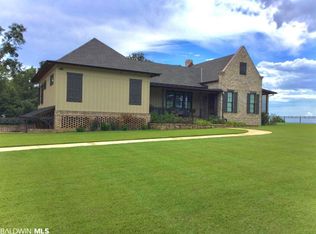 951 Sea Cliff Dr, Fairhope, AL 36532