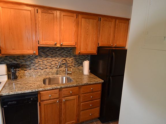 5th image of 6624 E Wakefield Dr APT B2