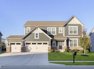 15434 Whelchel Dr, Fishers, IN 46037