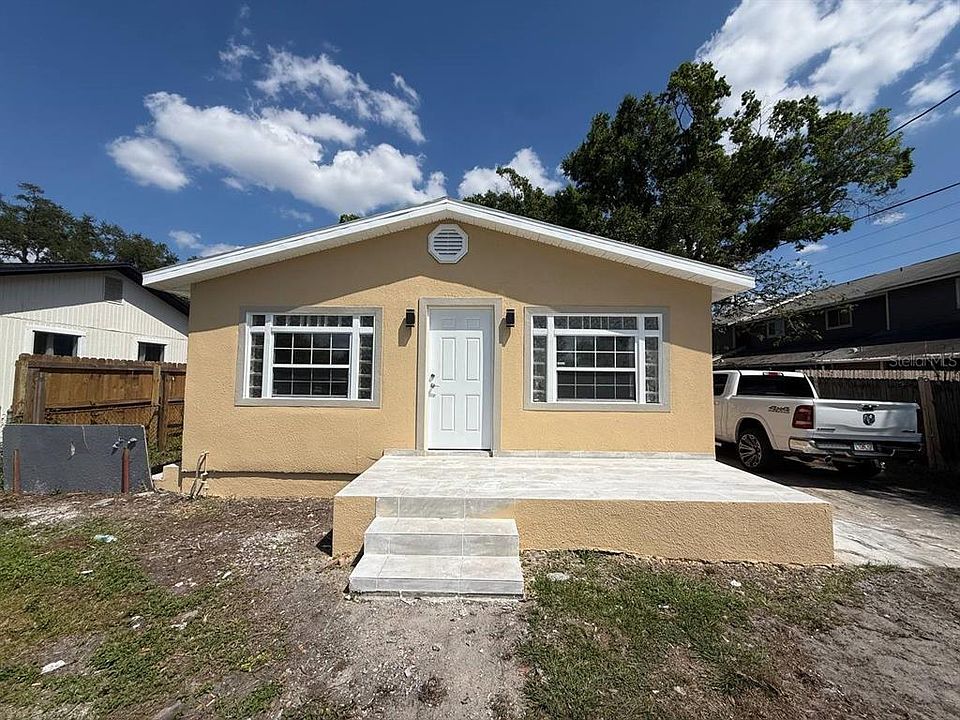 1st image of 7211 N HIMES AVENUE