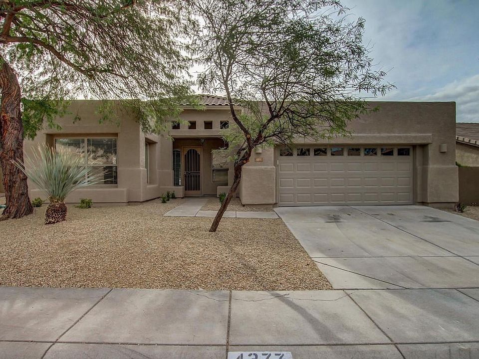 2nd image of 4377 E Briles Rd