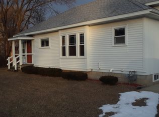 107 W Haertel St, Portage, WI 53901