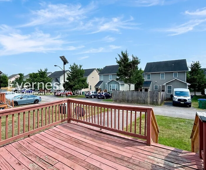 1713 Jacquelin St — Photo 23