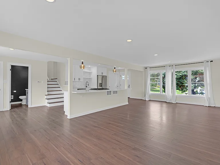 17700 71st Ave — Photo 6