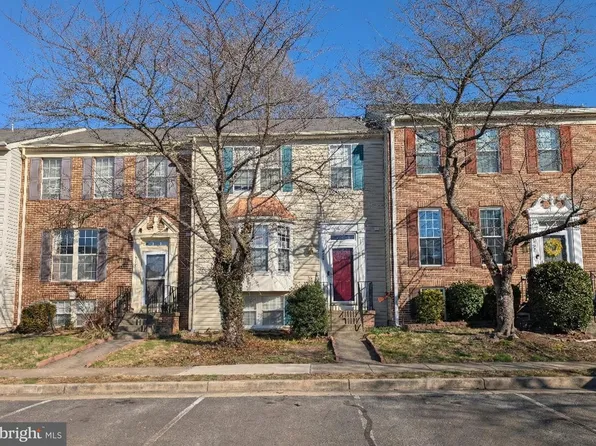 6504 Sharps Dr, Centreville, VA 20121
