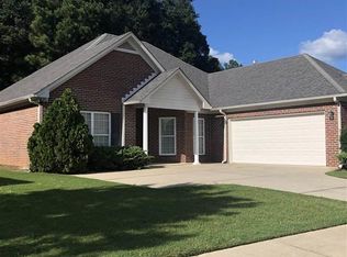 279 Chesser Plantation Ln, Chelsea, AL 35043