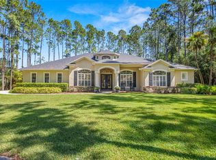 312 Pine Bluff Dr, Lutz, FL 33549