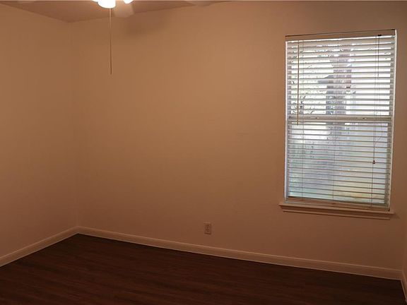 4th image of 113 San Mateo Ter