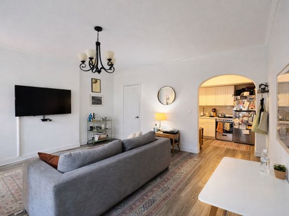 143 Montague St #4B