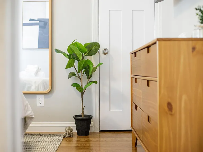 575 Blunk St — Photo 13