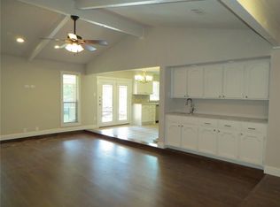 6728 Fair Meadows Dr, North Richland Hills, TX 76182