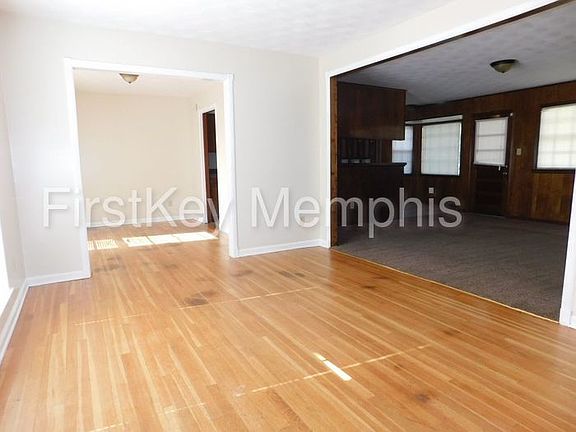 2nd image of 4906 Leven Rd
