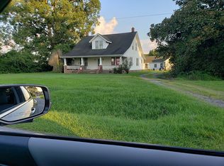 926 Horseshoe Rd, Elizabeth City, NC 27909