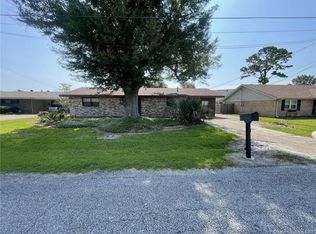 3905 Ken Dr, Lake Charles, LA 70605