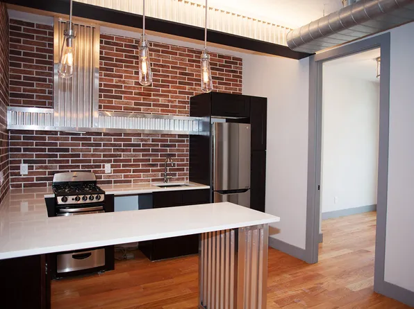 18 Stanhope Street image 3 of 12