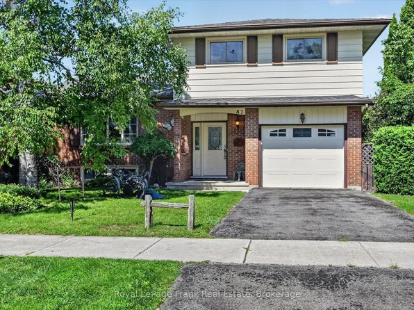 87 Oakwood Cres, Peterborough, ON K9J 1N2