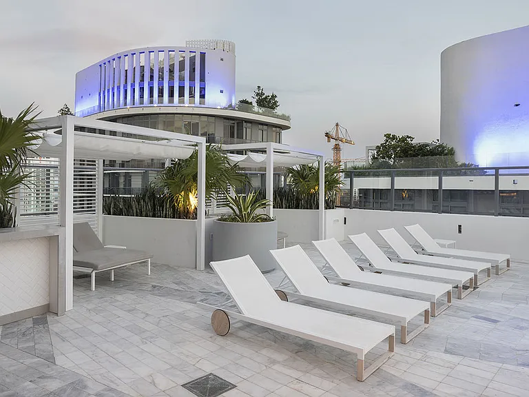 Solitair Brickell Apartments — Photo 21
