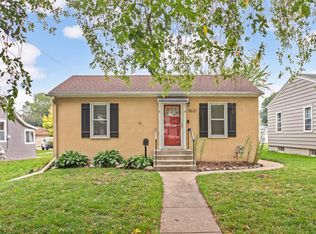 5621 35th Ave S, Minneapolis, MN 55417