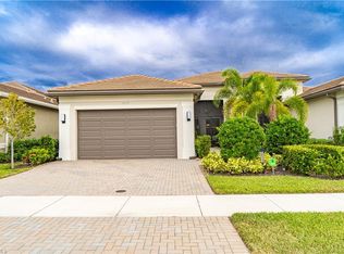 28533 Lobos Cir, Bonita Springs, FL 34135