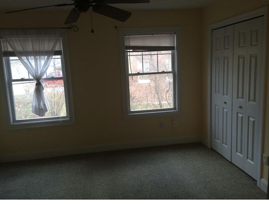 2nd image of 527 W Thames St Unit 7
