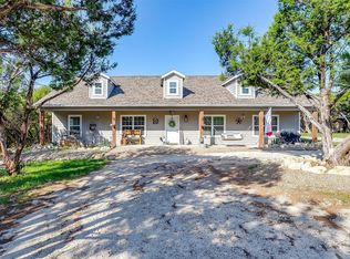 912 Ridge Dr S, Cleburne, TX 76033