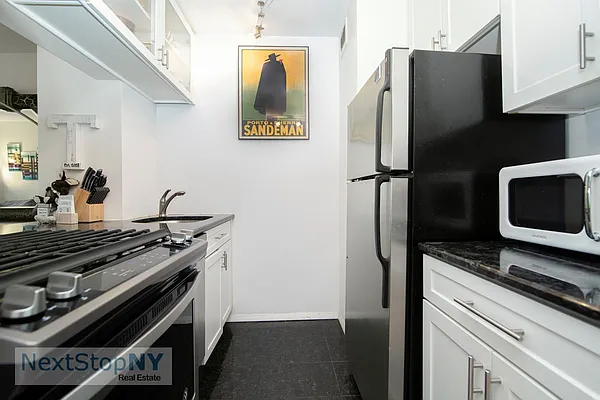 Sold by NextStopNY | media 5