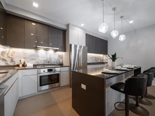 7101 River Road image 3 of 36