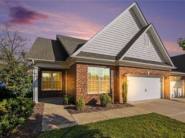 401 Mountain Grove Ln, Kernersville, NC 27284
