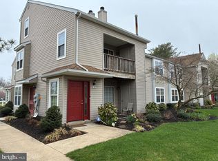 402 Firethorne Ct, Sewell, NJ 08080