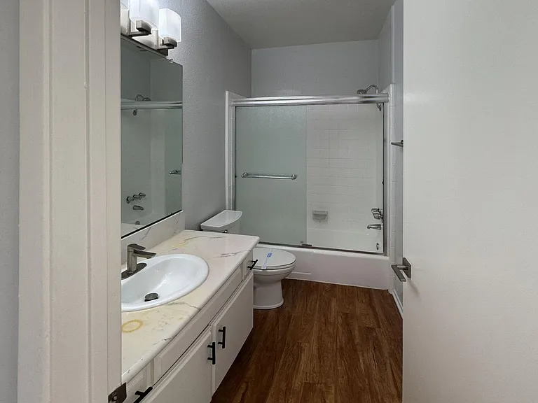 4071 Mclaughlin Ave — Photo 43