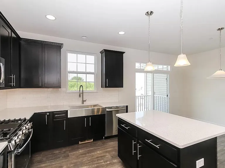 4442 Monroe Ct — Photo 9