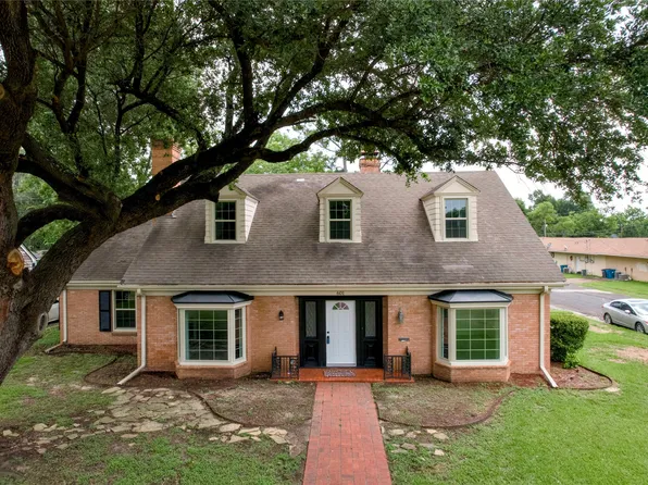 601 N 25th St, Corsicana, TX 75110