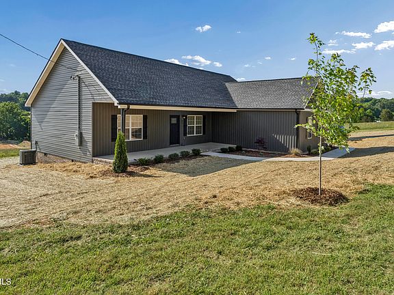 4th image of 95 Sand Valley Rd