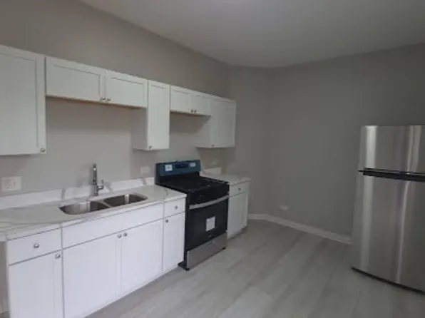 4157 W Adams