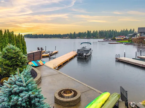 22963 SE 292nd Place, Black Diamond, WA 98010