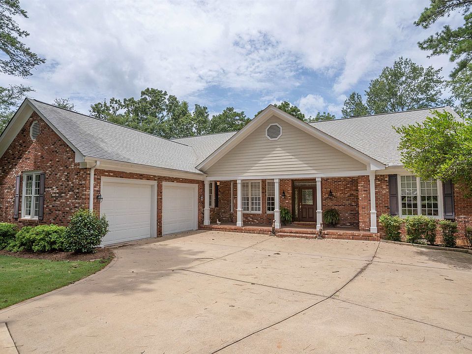 1st image of 1031 Scull Shoals Dr