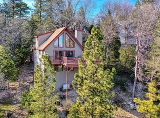 114 Old Toll Rd, Lake Arrowhead, CA 92352