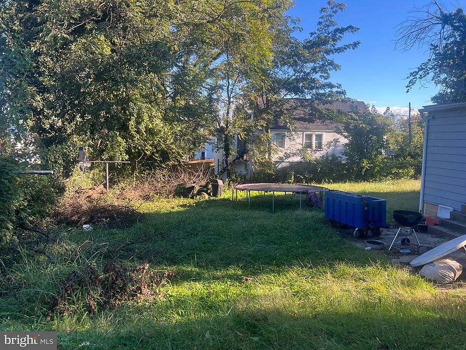 2nd image of 4114 Byers St