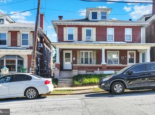 29 Arlington St, Reading, PA 19611