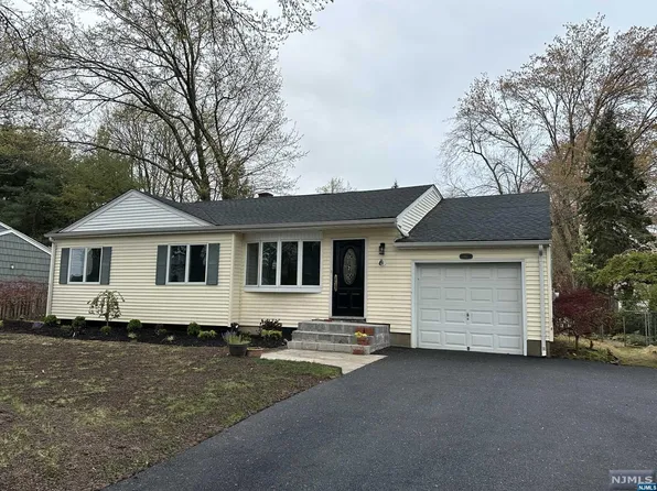 167 Bergenline Ave, Westwood, NJ 07675