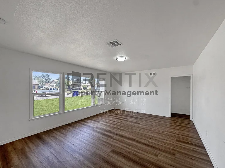 7205 Osbun Rd — Photo 5
