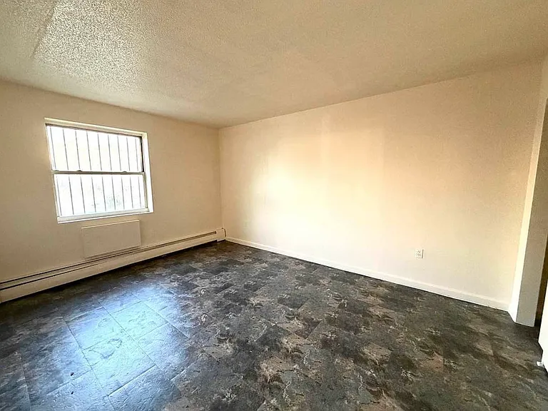 3300 Palmer Ave #430 — Photo 4