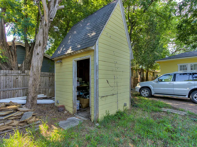 1025 NW 34th St — Photo 30