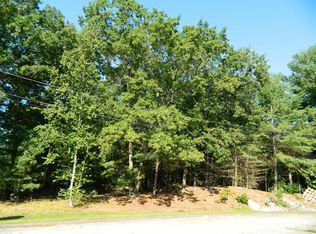 8 Dana Dr, Groveland, MA 01834