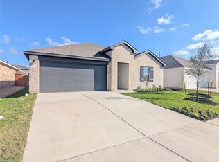 1824 Marlin Spike Dr, Leander, TX 78641