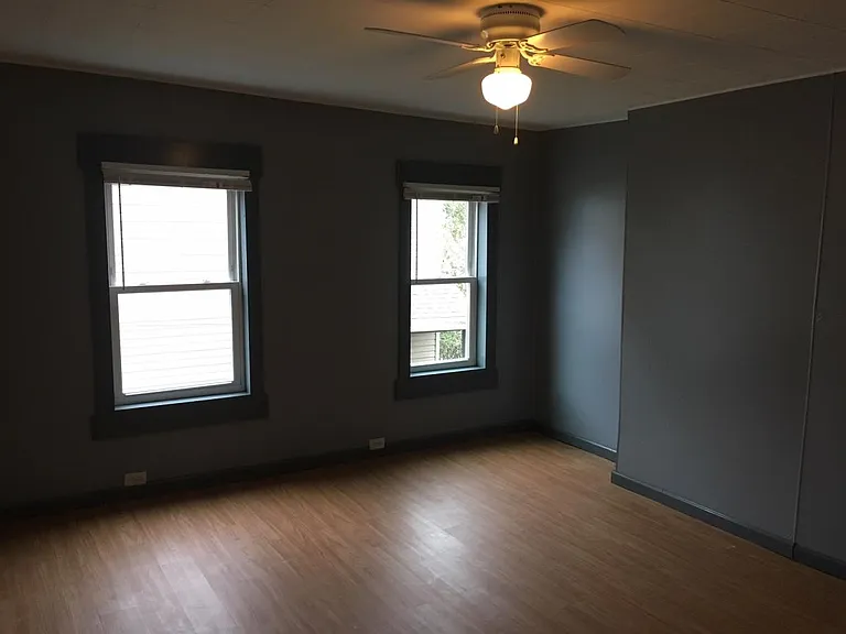 327 Farley Way — Photo 6
