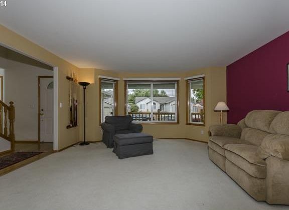 4th image of 4011 NE 98th St