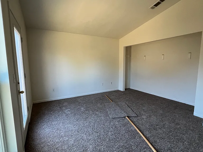 463 Tucolay Ct — Photo 5